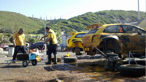 Proton R3 Team 2011-New Caledonia-car wash.jpg