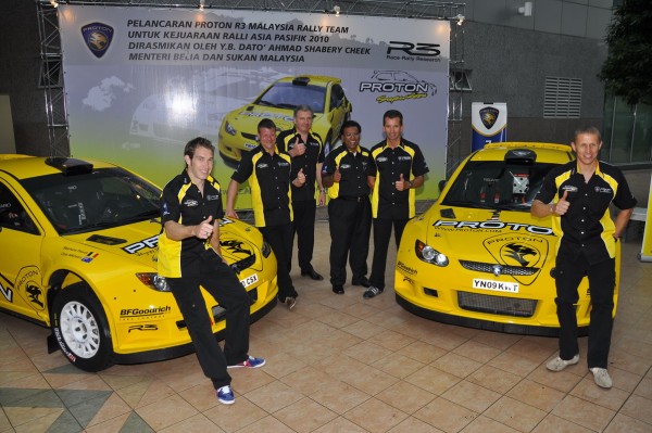 Proton R3 Malaysia Rally Team 2010.jpg The team.jpg