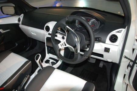 Proton at KLIM2010 - Saga Kasturi Concept_INSIDE.jpg