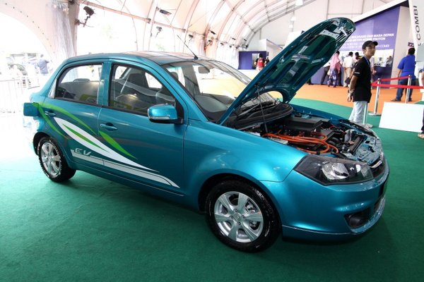 Proton Power of1_Green Cars_5.jpg