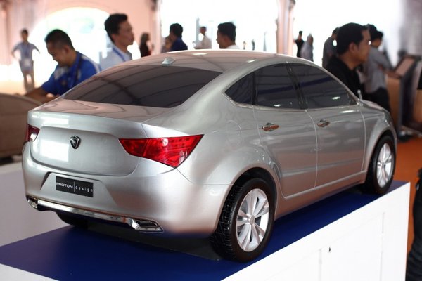 proton-clay-model-00151-860x573.jpg