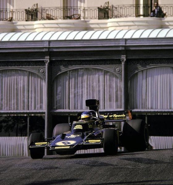 1975 Monaco Grand Prix - Ronnie Petterson in the Lotus-Cosworth 72E (finished 4th).jpg