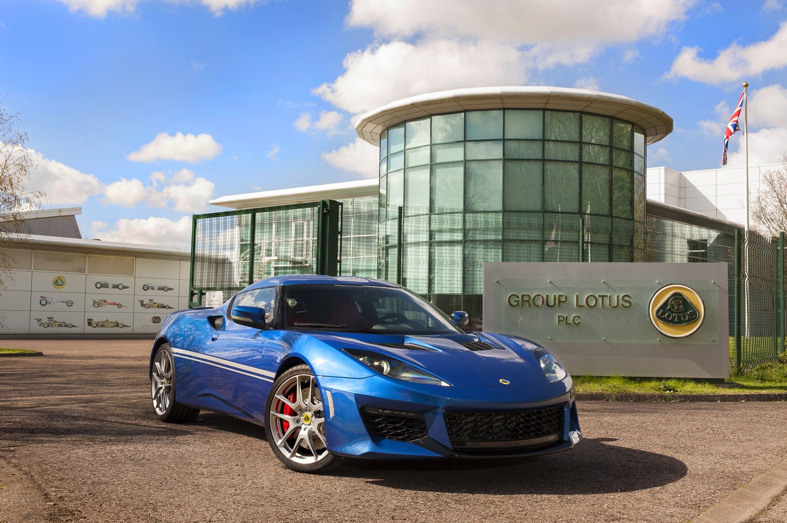 2016 Lotus Evora 400 Hethel Exterior1.jpg