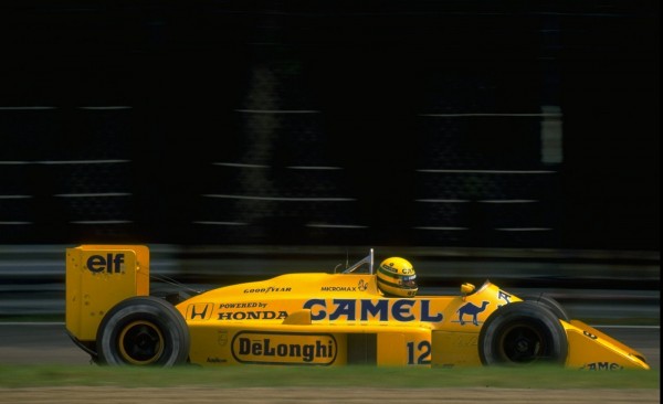 Lotus 99T Honda.jpg